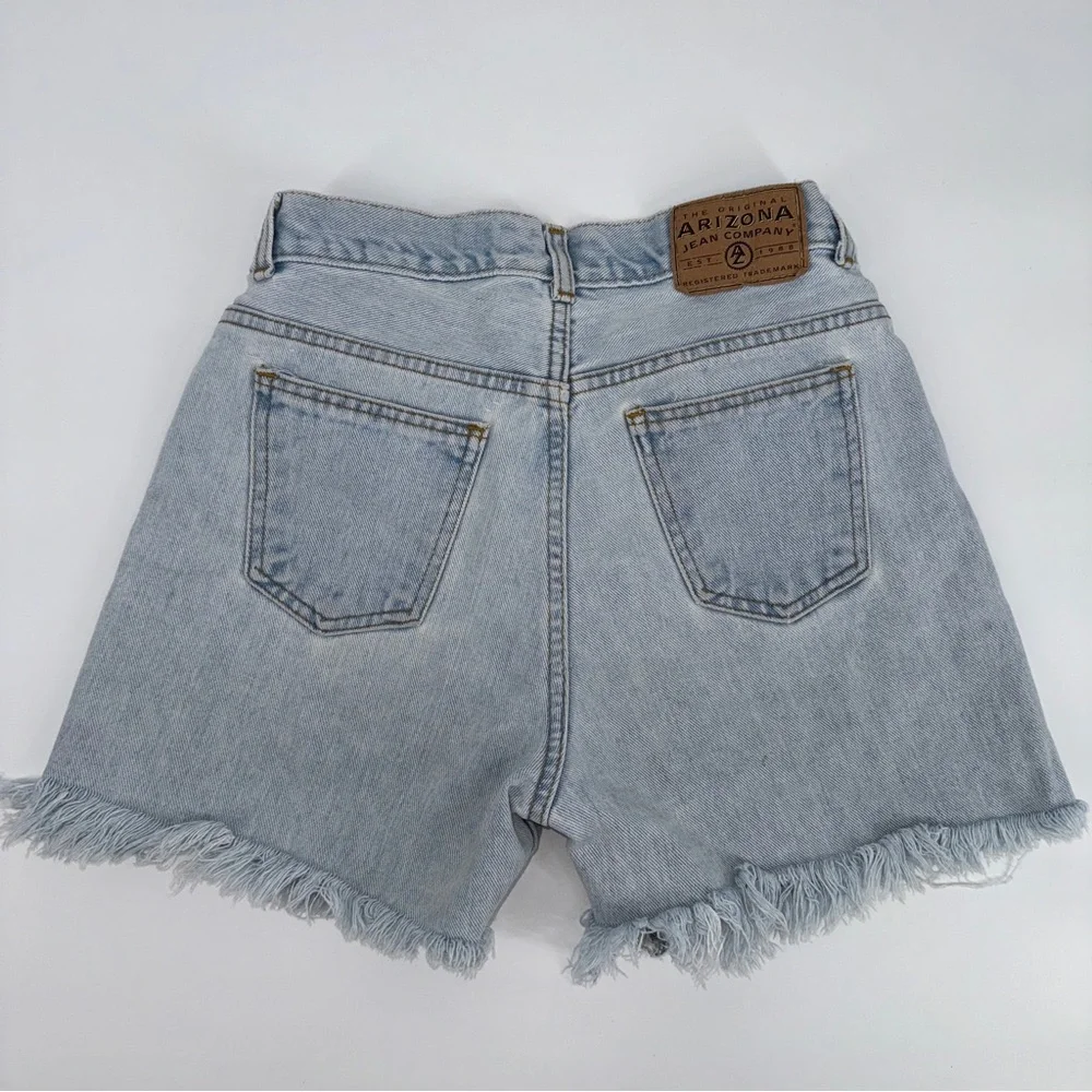 Vintage Arizona cutoff raw hem jean shorts